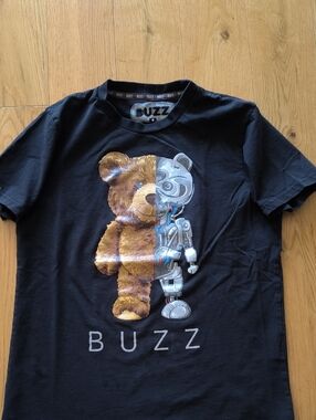 BUZZ Black Graphic Logo Tee
